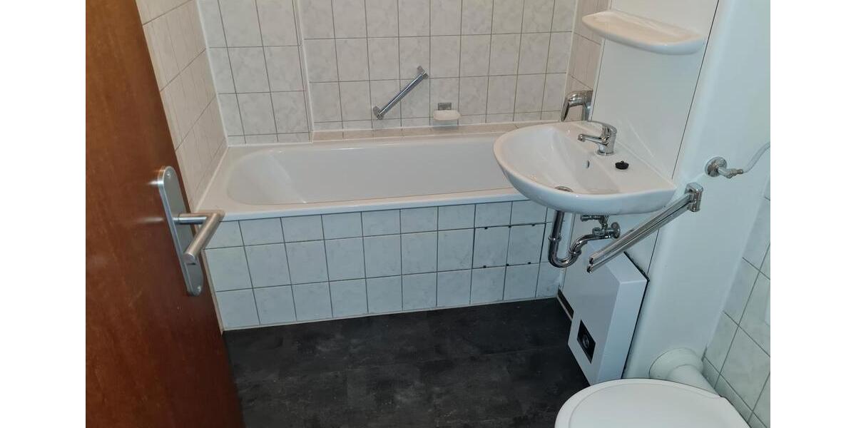 Etagenwohnung Duisburg Hamborn - 3 Zimmer, 61 m&sup2;, 395&euro; | Angebot:25962692