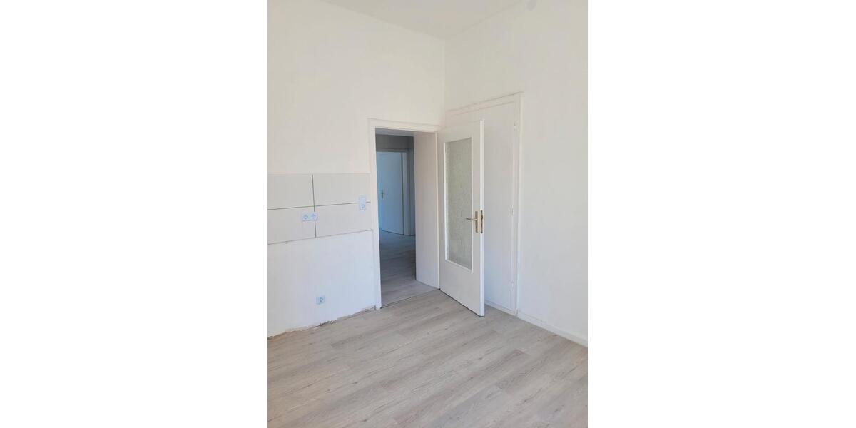 Etagenwohnung Castrop-Rauxel Rauxel - 2 Zimmer, 65 m&sup2;, 550&euro; | Angebot:26624761