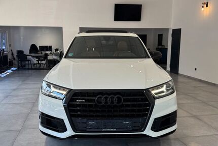 Audi Q7 90.963 km 32.600 &euro; Oberhausen 46049