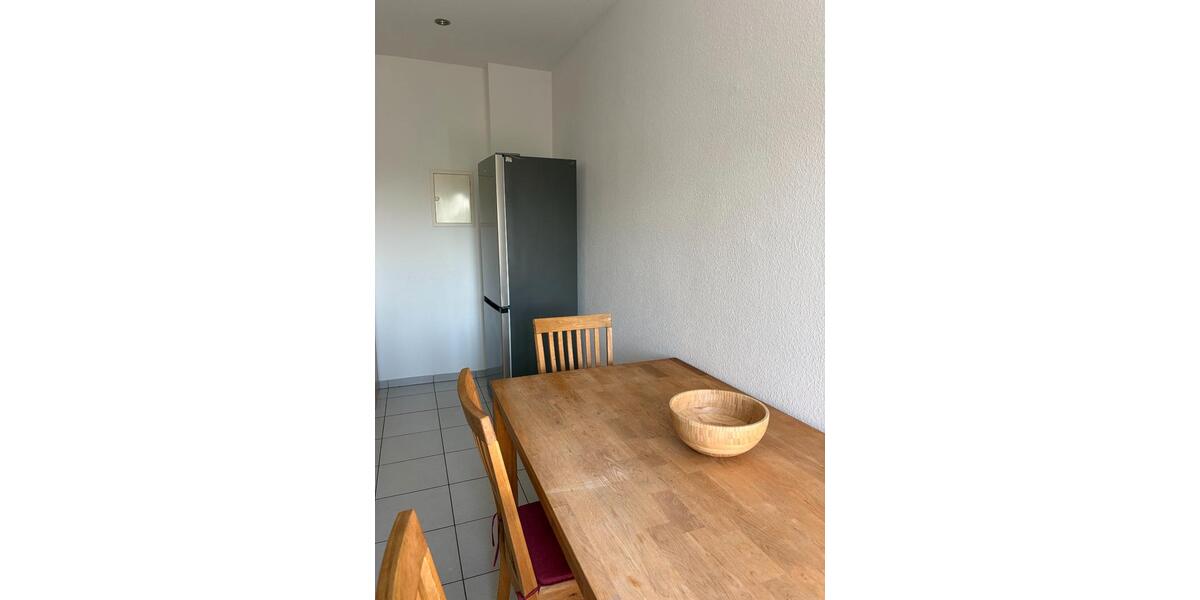Etagenwohnung Duisburg Mittelmeiderich - 2.5 Zimmer, 70 m&sup2;, 800&euro; | Angebot:26676660