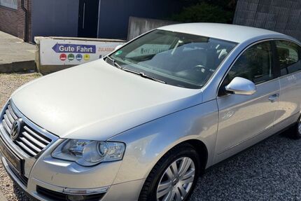 VW Passat 168.000 km 3.999 &euro; Essen 45147