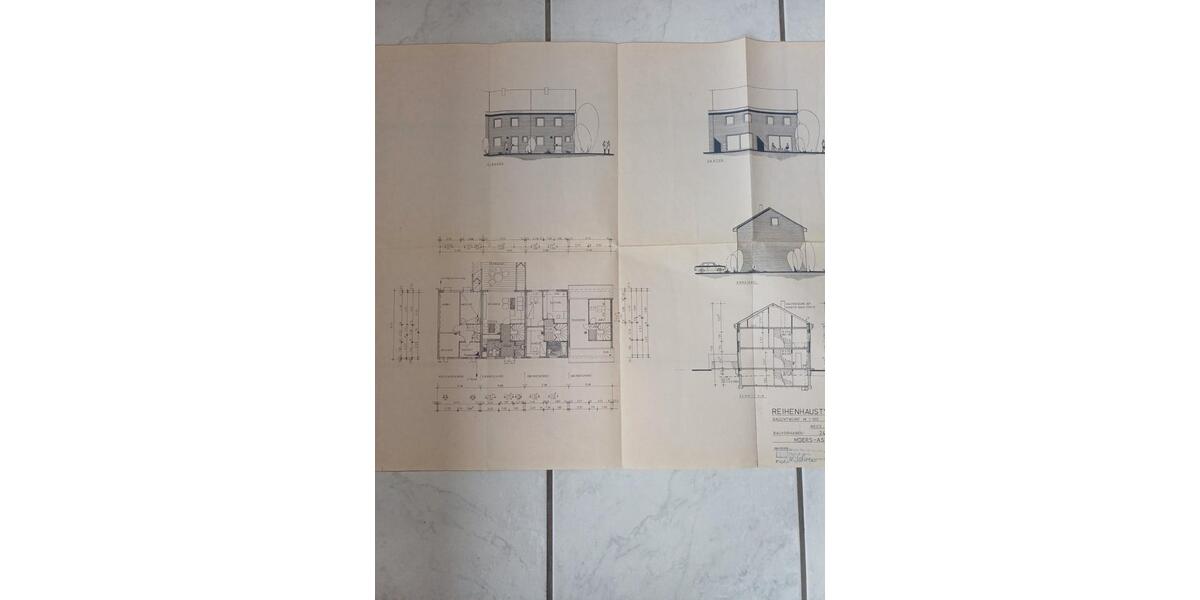 Reihenhaus Duisburg Hochheide - 4 Zimmer, 120 m&sup2;, 380.000&euro; | Angebot:26135778