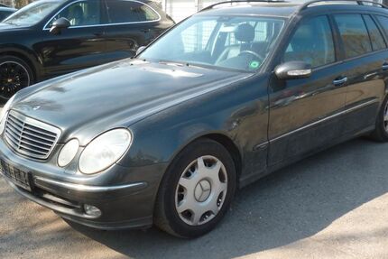 Mercedes-Benz E 320 350.000 km 1.950 &euro; Bottrop 46238