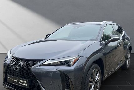 Lexus UX 16.374 km 32.990 &euro; Wesel 46485