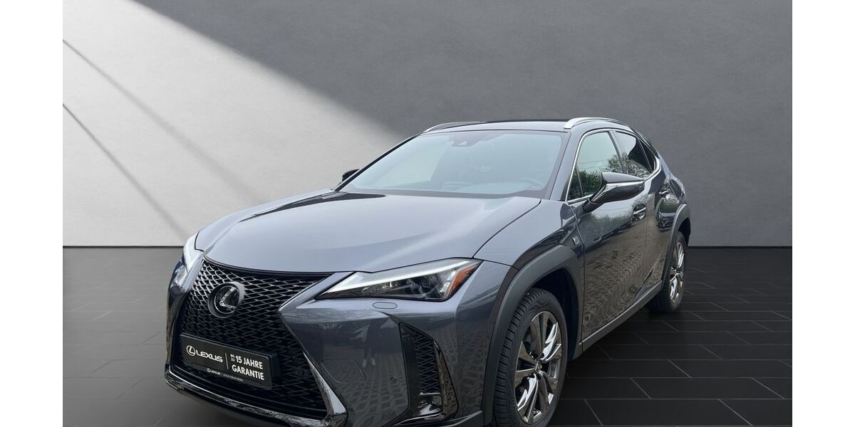 Lexus UX 16.374 km 32.990 &euro; Wesel 46485