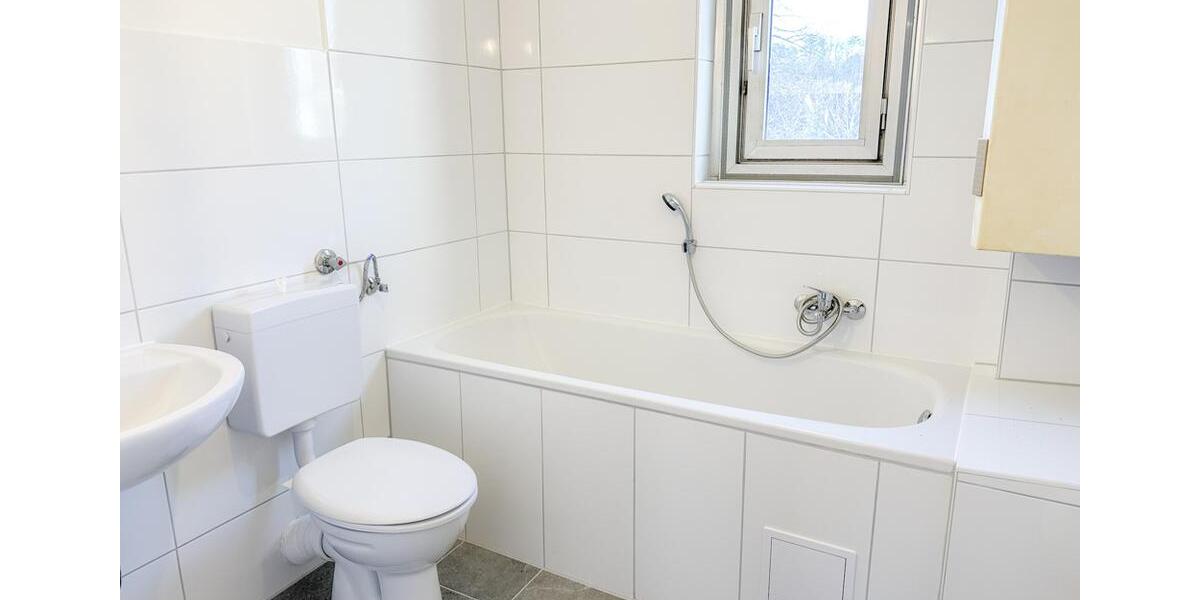 Etagenwohnung Bochum Bochum-Südwest - 3 Zimmer, 68 m&sup2;, 578&euro; | Angebot:25712287