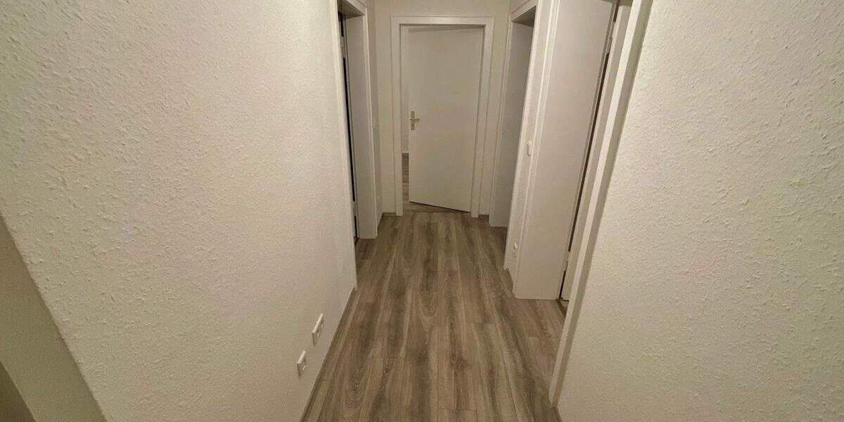 Etagenwohnung Essen Huttrop - 3 Zimmer, 58 m&sup2;, 499&euro; | Angebot:25700646