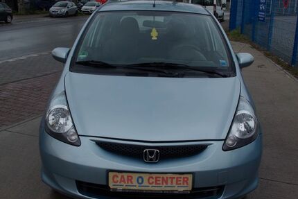 Honda Jazz 87.000 km 3.300 &euro; Bottrop 46242