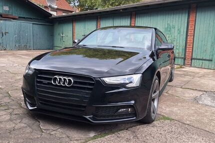 Audi A5 124.668 km 17.500 &euro; Duisburg 47119