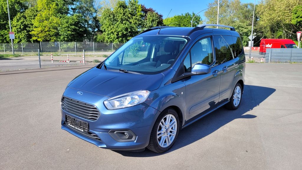 Ford Tourneo Courier 71.000 km 10.900 &euro; Essen 45356