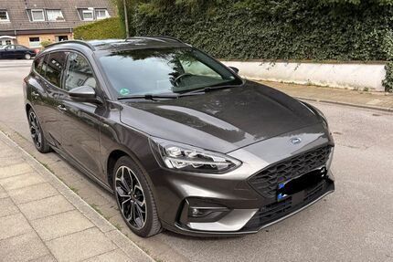 Ford Focus 90.000 km 14.999 &euro; Essen 45149