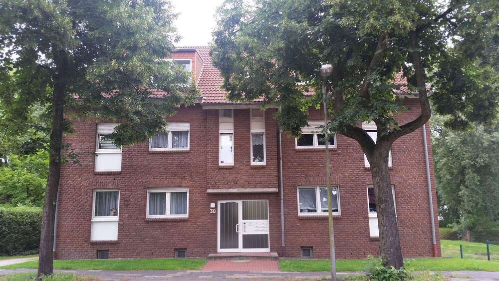 Etagenwohnung Oberhausen Sterkrade - 3.5 Zimmer, 70 m&sup2;, 395&euro; | Angebot:26112022