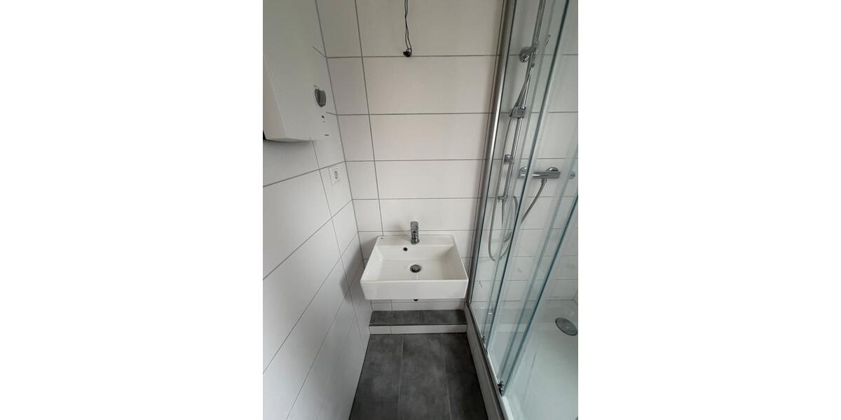 Dachgeschoßwohnung Duisburg Hamborn - 2.5 Zimmer, 54 m&sup2;, 450&euro; | Angebot:26020339