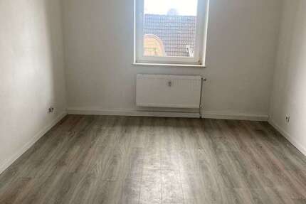 Wohnung Duisburg Rheinhausen - 3 Zimmer, 80 m&sup2;, 670&euro; | Angebot:26062020