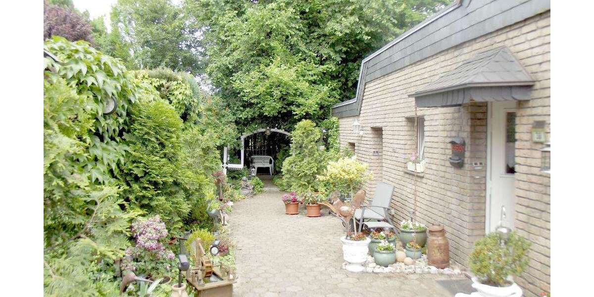 Etagenwohnung Bottrop-Grafenwald Grafenwald - 2.5 Zimmer, 70 m&sup2;, 690&euro; | Angebot:25796396