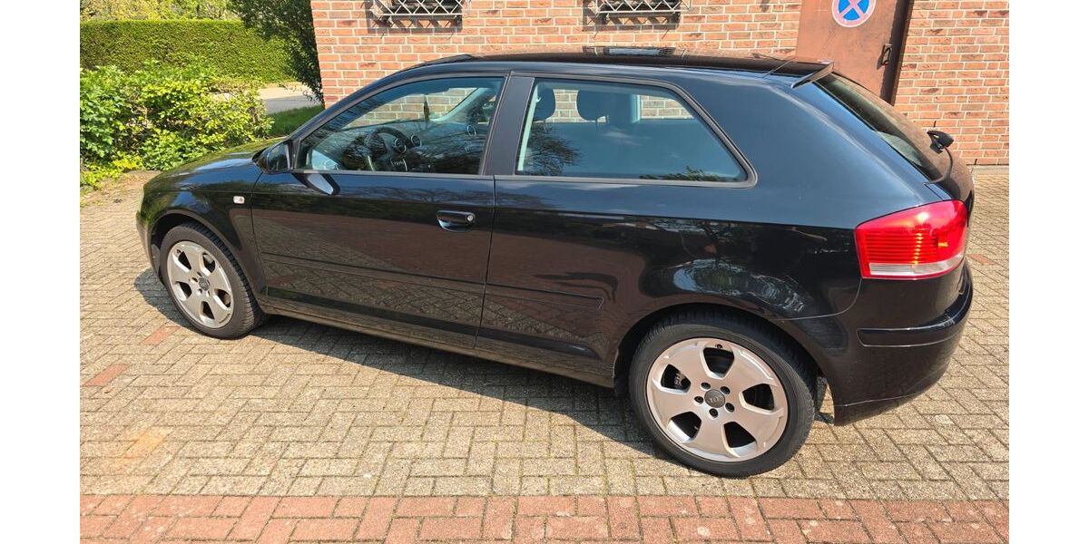 Audi A3 293.000 km 1.100 &euro; Moers 47441