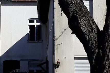 Haus Duisburg Essenberg - 9 Zimmer, 207 m&sup2;, 220.000&euro; | Angebot:24774566