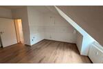 Dachgeschoßwohnung Essen Stadtbezirk V - 2 Zimmer, 69 m&sup2;, 850&euro; | Angebot:25979642