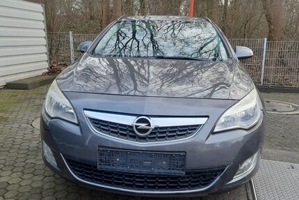 Opel Astra 280.000 km 1.950 &euro; Essen 45276