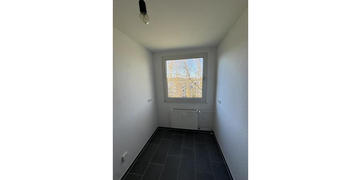 Etagenwohnung Essen Stadtbezirk VII - 3 Zimmer, 71 m&sup2;, 569&euro; | Angebot:25874908