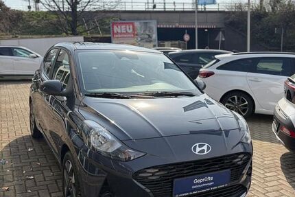 Hyundai i10 4.389 km 15.990 &euro; Oberhausen 46049