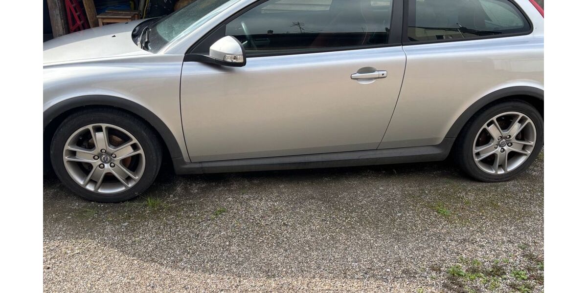 Volvo C30 169.500 km 1.800 &euro; Duisburg 47198