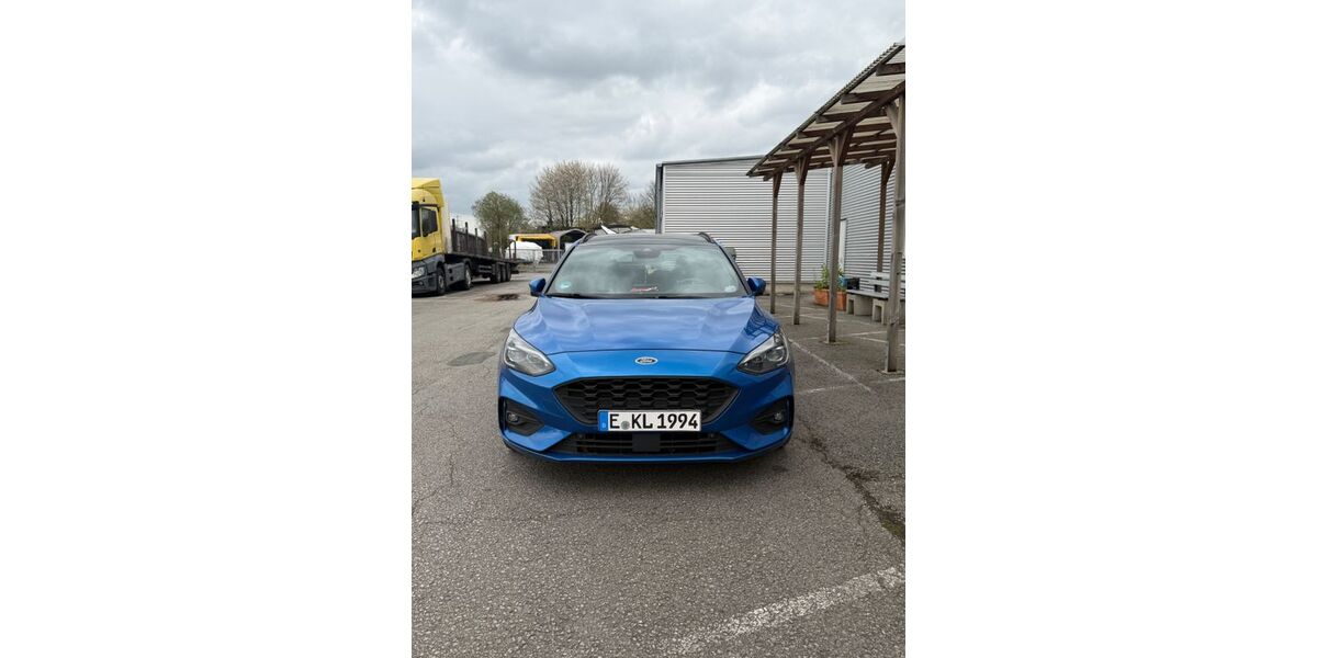 Ford Focus 146.249 km 12.500 &euro; Mülheim an der Ruhr 45475