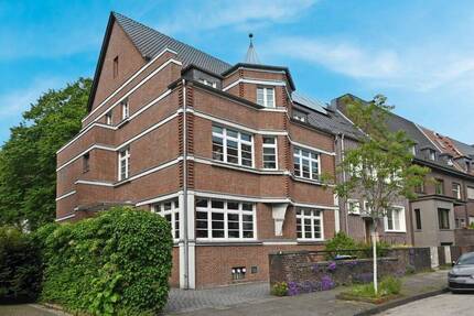 Haus Duisburg Duissern - 9 Zimmer, 342 m&sup2;, 1.365.000&euro; | Angebot:26851078
