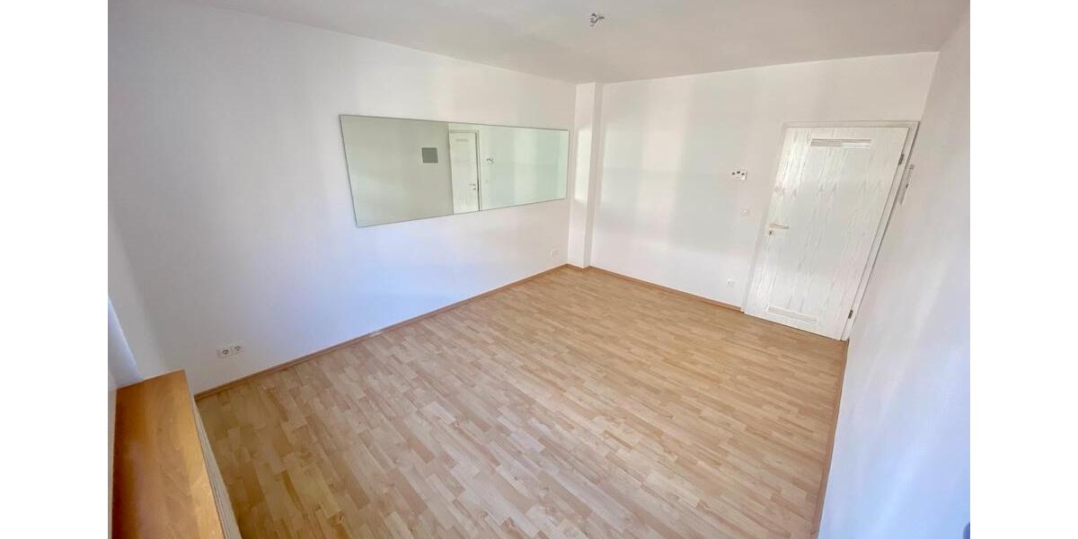 Etagenwohnung Essen Stadtkern - 1.5 Zimmer, 40 m&sup2;, 600&euro; | Angebot:25142088