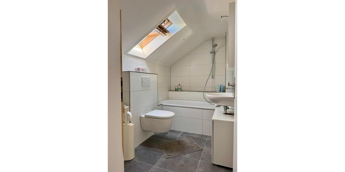 Einfamilienhaus Voerde (Niederrhein) - 4 Zimmer, 142 m&sup2;, 489.000&euro; | Angebot:26339812