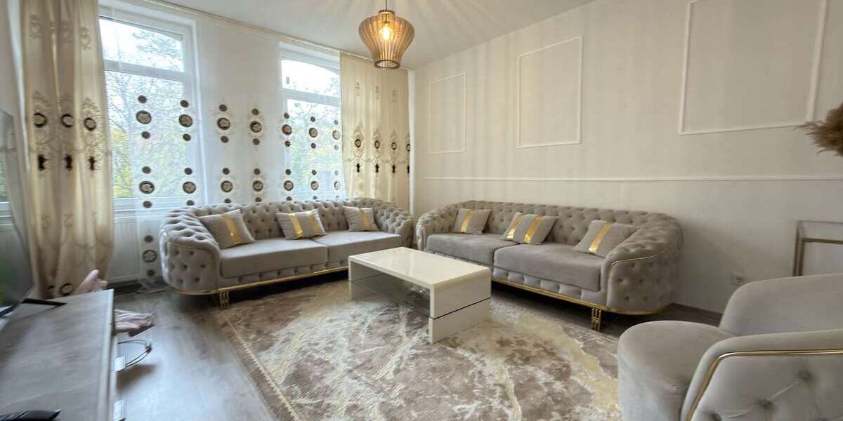 Modernisiertes 3-Parteienhaus mit Maisonette und Gartenanteil nahe Centro - Mehrfamilienhaus, Wohnhaus Oberhausen Osterfeld | Angebot:26523102