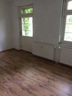 Erdgeschoßwohnung Gelsenkirchen - 2.5 Zimmer, 81 m&sup2;, 617&euro; | Angebot:26694945