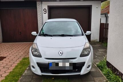 Renault Clio 171.000 km 2.500 &euro; Rheinberg 47495
