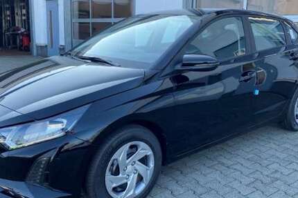 Hyundai i20 3.334 km 18.990 &euro; Hattingen 45525