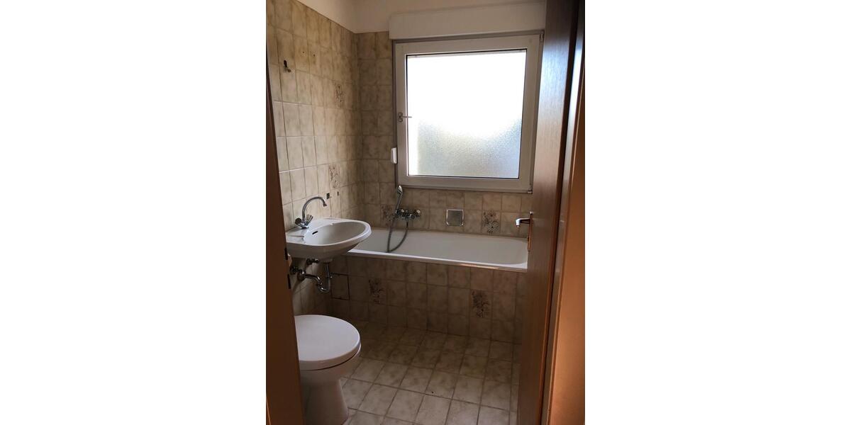 Erdgeschoßwohnung Bochum Eppendorf - 3.5 Zimmer, 66 m&sup2;, 148.000&euro; | Angebot:27287709
