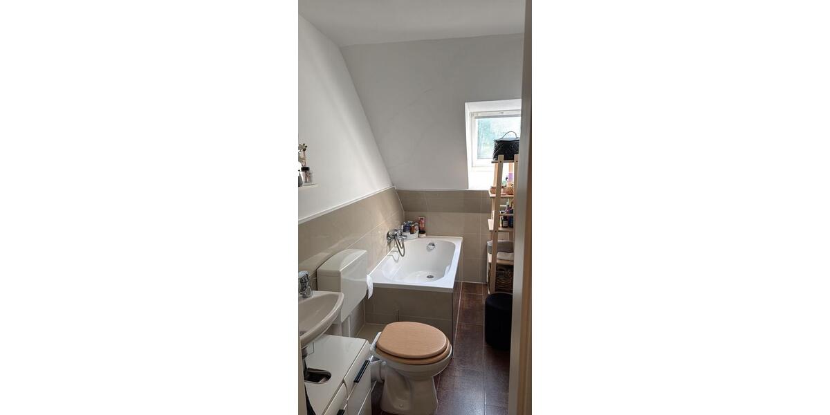 Dachgeschoßwohnung Herne - 2 Zimmer, 50 m&sup2;, 600&euro; | Angebot:26651761