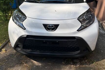 Toyota Aygo (X) 9.656 km 14.400 &euro; Essen 45329