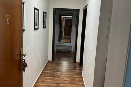 Wohnung Oberhausen - 2.5 Zimmer, 49 m&sup2;, 700&euro; | Angebot:25416118