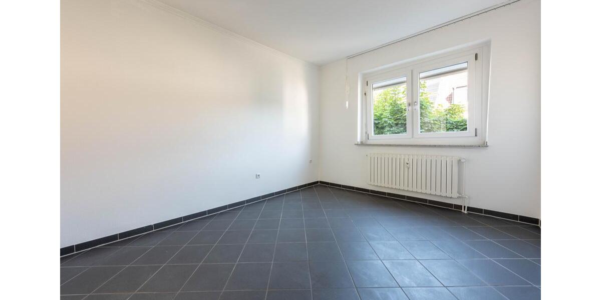 Etagenwohnung Essen Stadtbezirk VI - 2 Zimmer, 48 m&sup2;, 490&euro; | Angebot:24679092