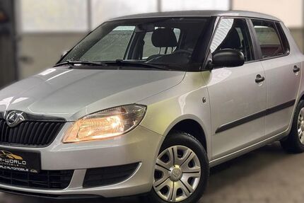 Skoda Fabia 97.049 km 4.999 &euro; Duisburg 47167
