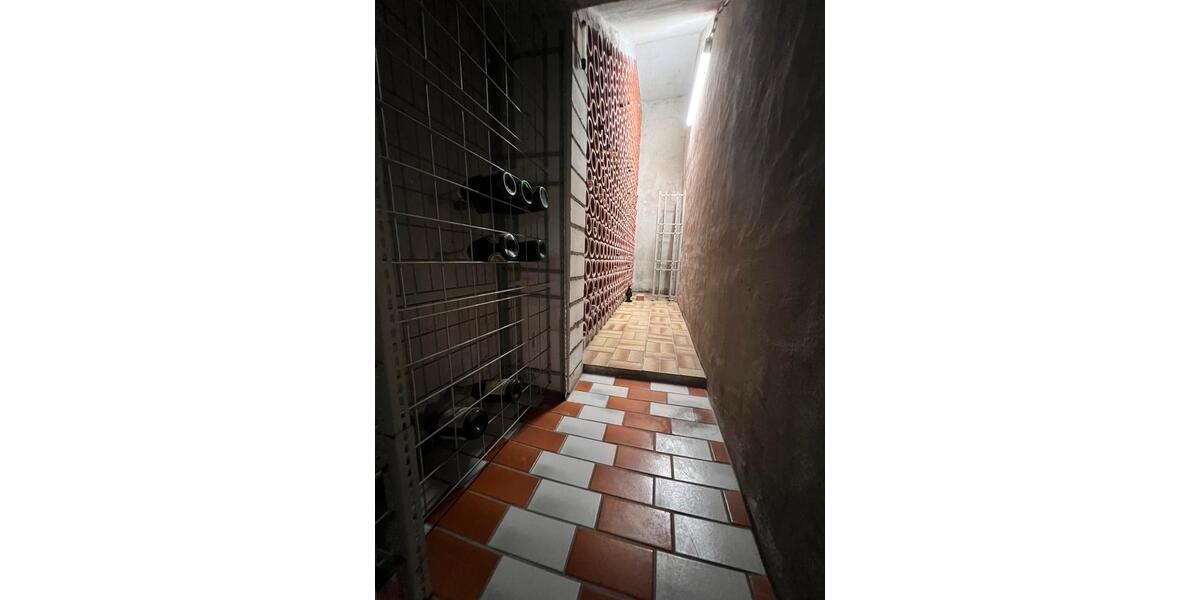 Reihenhaus Mülheim an der Ruhr Mellinghofen - 9 Zimmer, 248 m&sup2;, 660.000&euro; | Angebot:24611100