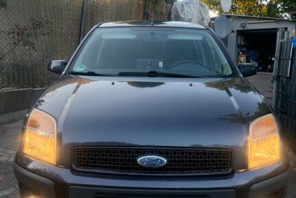 Ford Fusion 126.399 km 2.950 &euro; Oberhausen 46145