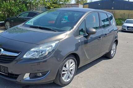 Opel Meriva 149.000 km 7.970 &euro; Bochum 44801