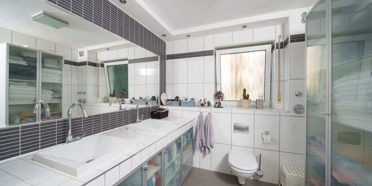Etagenwohnung Bochum Dahlhausen - 8 Zimmer, 220 m&sup2;, 399.500&euro; | Angebot:25721357