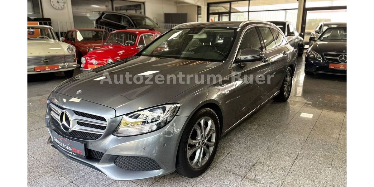 Mercedes-Benz C 200 160.500 km 13.990 &euro; Gelsenkirchen 45881