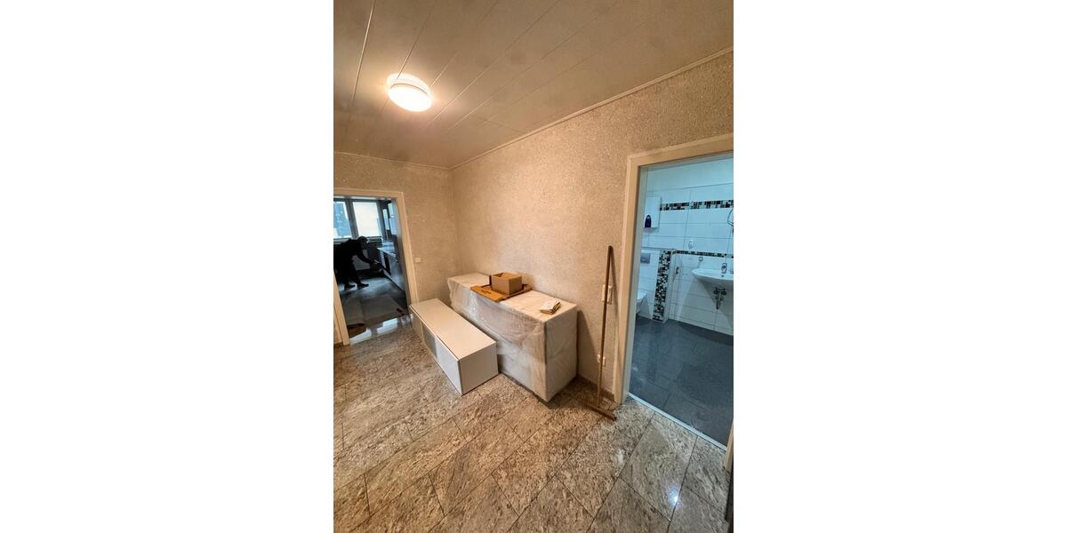 Erdgeschoßwohnung Gelsenkirchen Gelsenkirchen-Mitte - 2 Zimmer, 68 m&sup2;, 650&euro; | Angebot:26023974