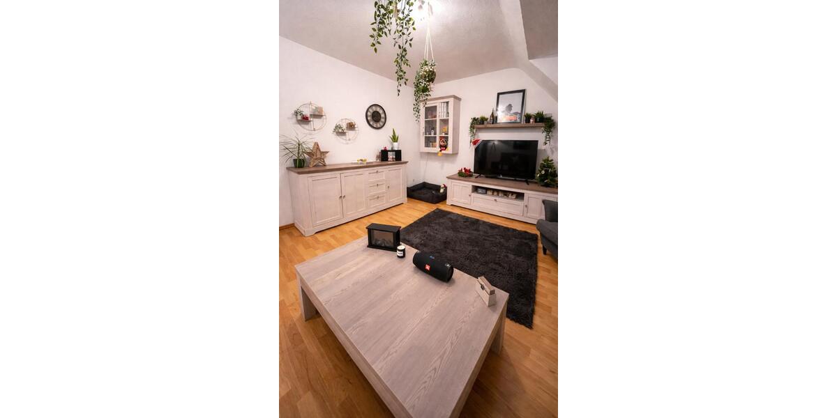 Dachgeschoßwohnung Essen Stadtbezirk IV - 2 Zimmer, 60 m&sup2;, 112.000&euro; | Angebot:26153514