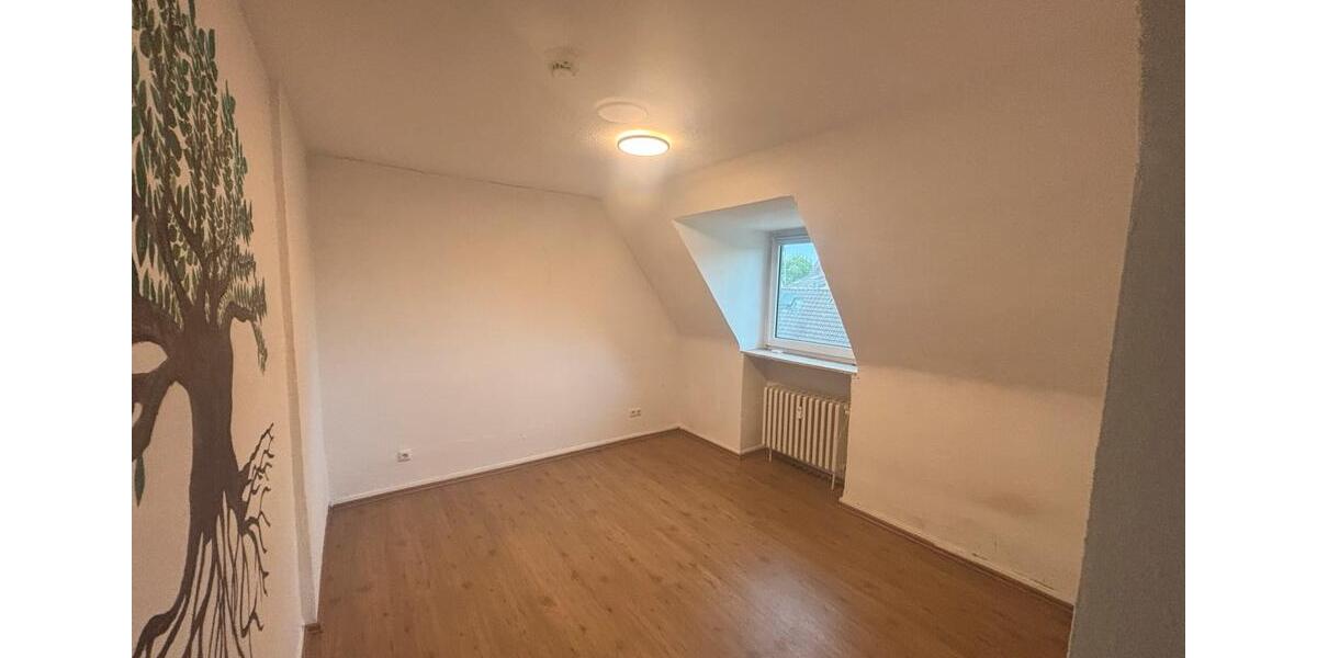 Dachgeschoßwohnung Gladbeck Brauck - 2 Zimmer, 362 m&sup2;, 500&euro; | Angebot:26697825