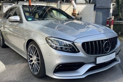 Mercedes-Benz C 63 AMG 35.851 km 59.997 &euro; Heiligenhaus 42579