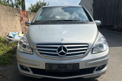 Mercedes-Benz B 170 185.000 km 4.199 &euro; Mülheim an der Ruhr 45481